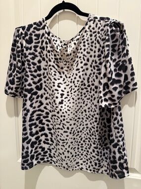 Apt. 9 Black & White Leopard Print Short Sleeve Blouse